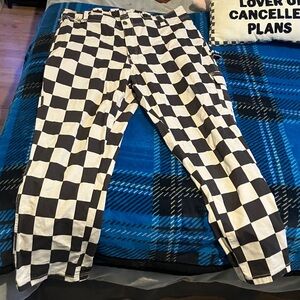 GirrlScout Sloan checkered cargo pants